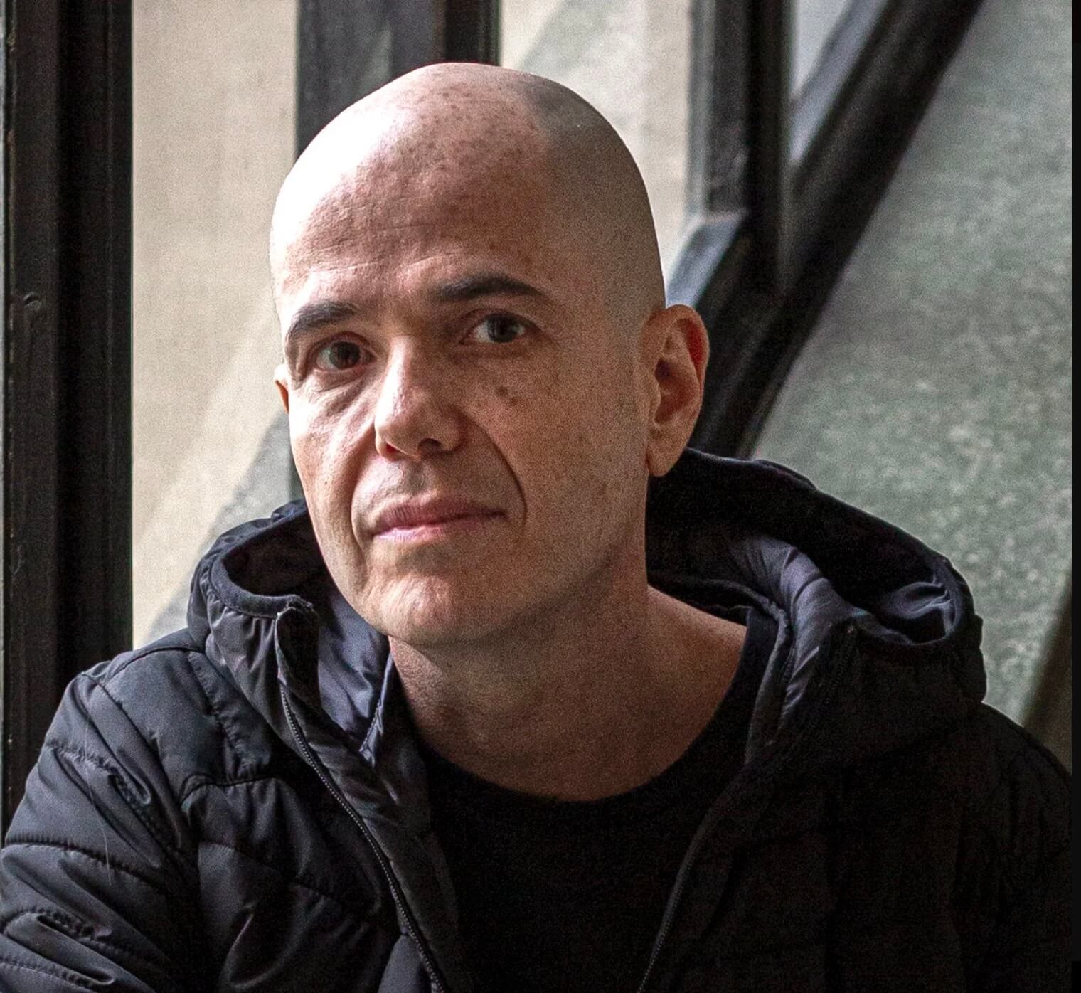 Imprégné des horreurs de la Hongrie d'après-guerre, ce ne sont pas des histoires ordinaires de l'Holocauste