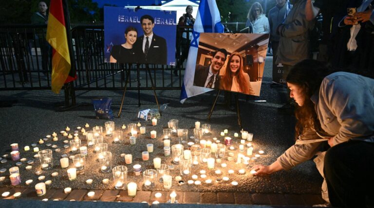 Le tireur présumé du musée juif de la capitale Elias Rodriguez a inculpé des accusations fédérales de crime de haine
