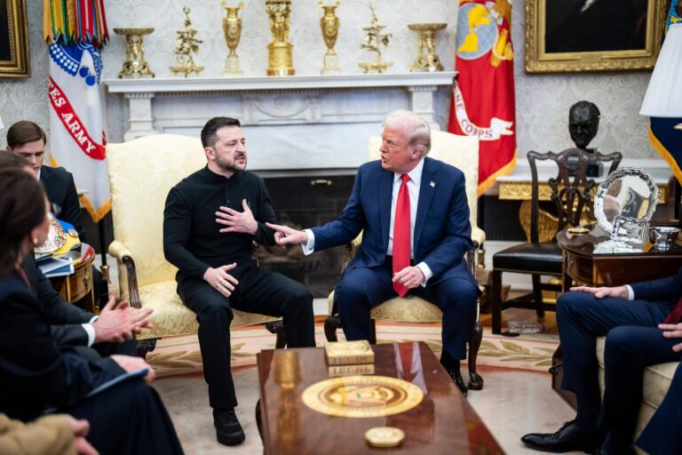Les juifs et les rabbins de l'Ukraine `` sur la ligne de front '' alors que Zelenskyy rencontre Trump