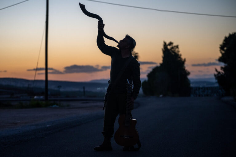 Ce Rosh Hashanah, donne à votre rabbin une pause