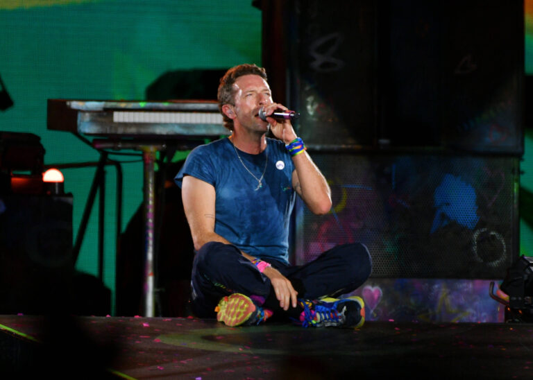 Coldplay a accueilli les fans israéliens sur scène «en tant qu'égaux humains». Pourquoi des gens juifs sont-ils fous?