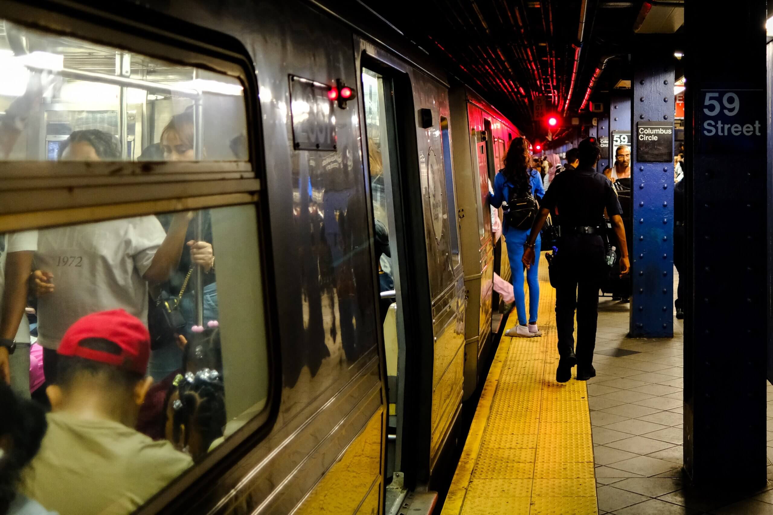 Comment les clips viraux de l'antisémitisme éclatent notre réalité partagée