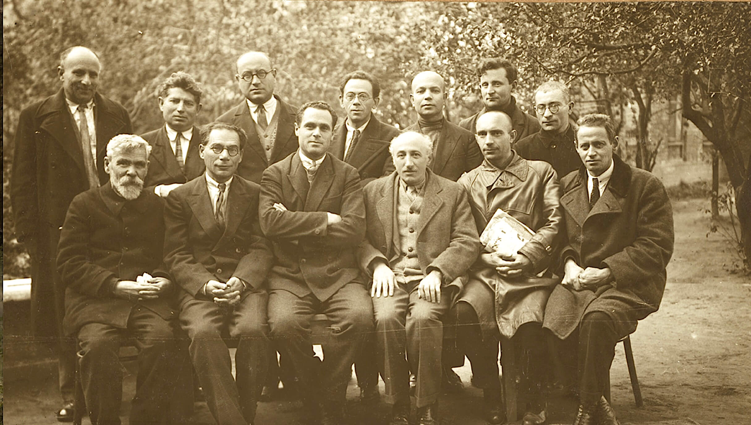 אַ וויכטיק וethערק פֿון מוזיקאָלאָג משה בערעגאָוו°סקי פּובליקירט צום ערשטן מאָל Un travail important du musicologue Moyshe Beregovsky publié pour la première fois