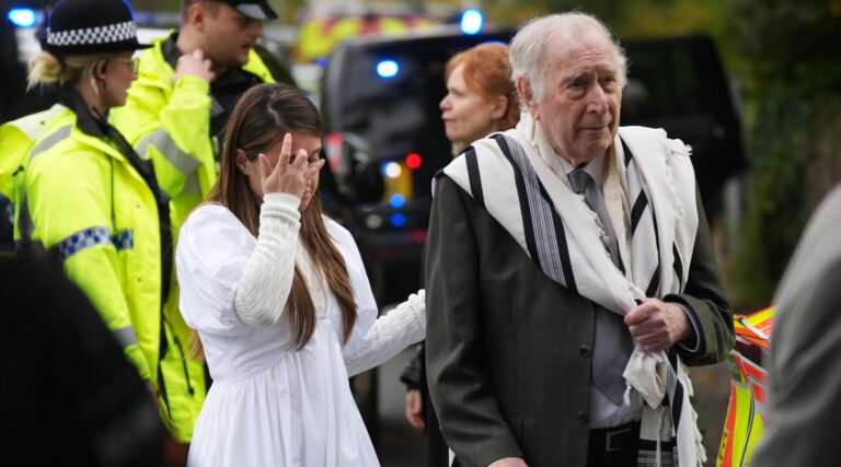 Ce que j'ai vu comme un rabbin britannique après l'attaque de la synagogue de Manchester, Yom Kippour