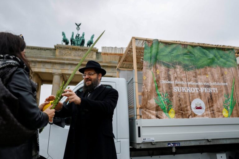 En fait, j'aimerais que Chabad me demande si je suis juif
