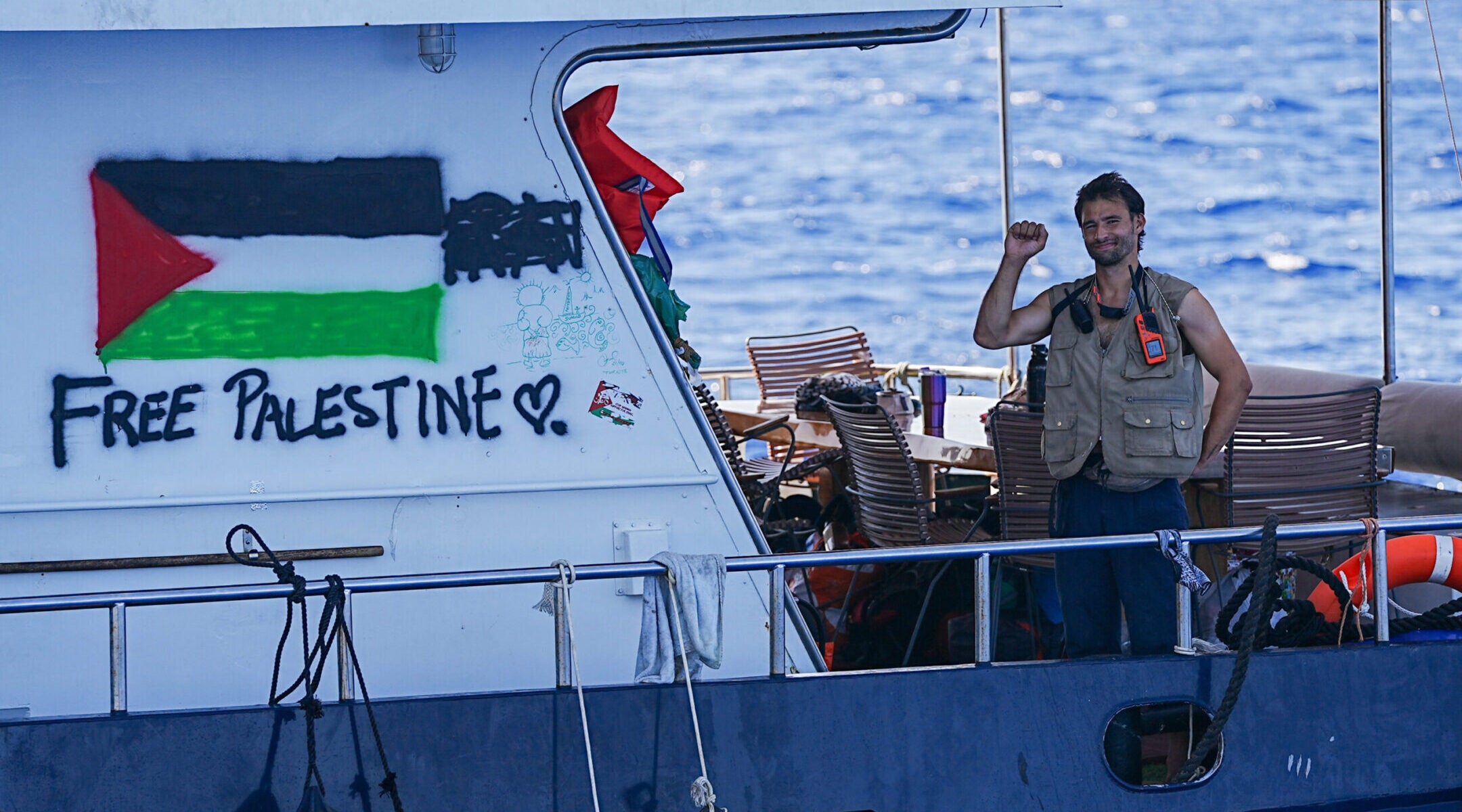 New Aid Flotilla se rapproche de la côte de Gaza, avec Greta Thunberg et un activiste juif à bord