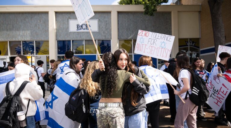 Pourquoi de nouvelles lois façonnent la manière dont les écoles enseignent le conflit israélo-palestinien