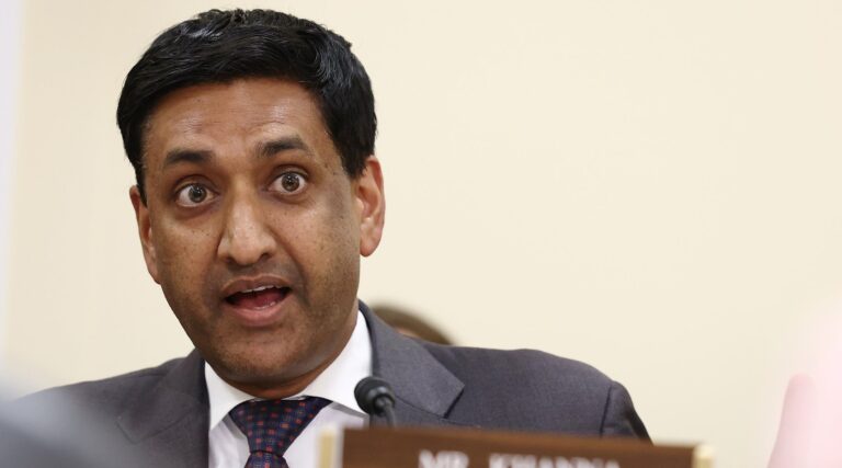 Ro Khanna, critique démocrate d'Israël, dit qu'il soutient le sionisme et le « droit d'Israël à exister »