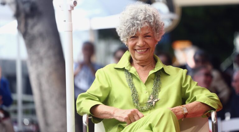 Susan Stamberg, la « mère fondatrice » juive emblématique de NPR, est décédée à 87 ans