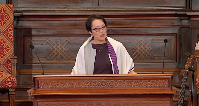 Angela Buchdahl, éminente rabbin de New York, multiplie les critiques à l'égard de Zohran Mamdani – et met en garde contre les luttes intestines entre Juifs