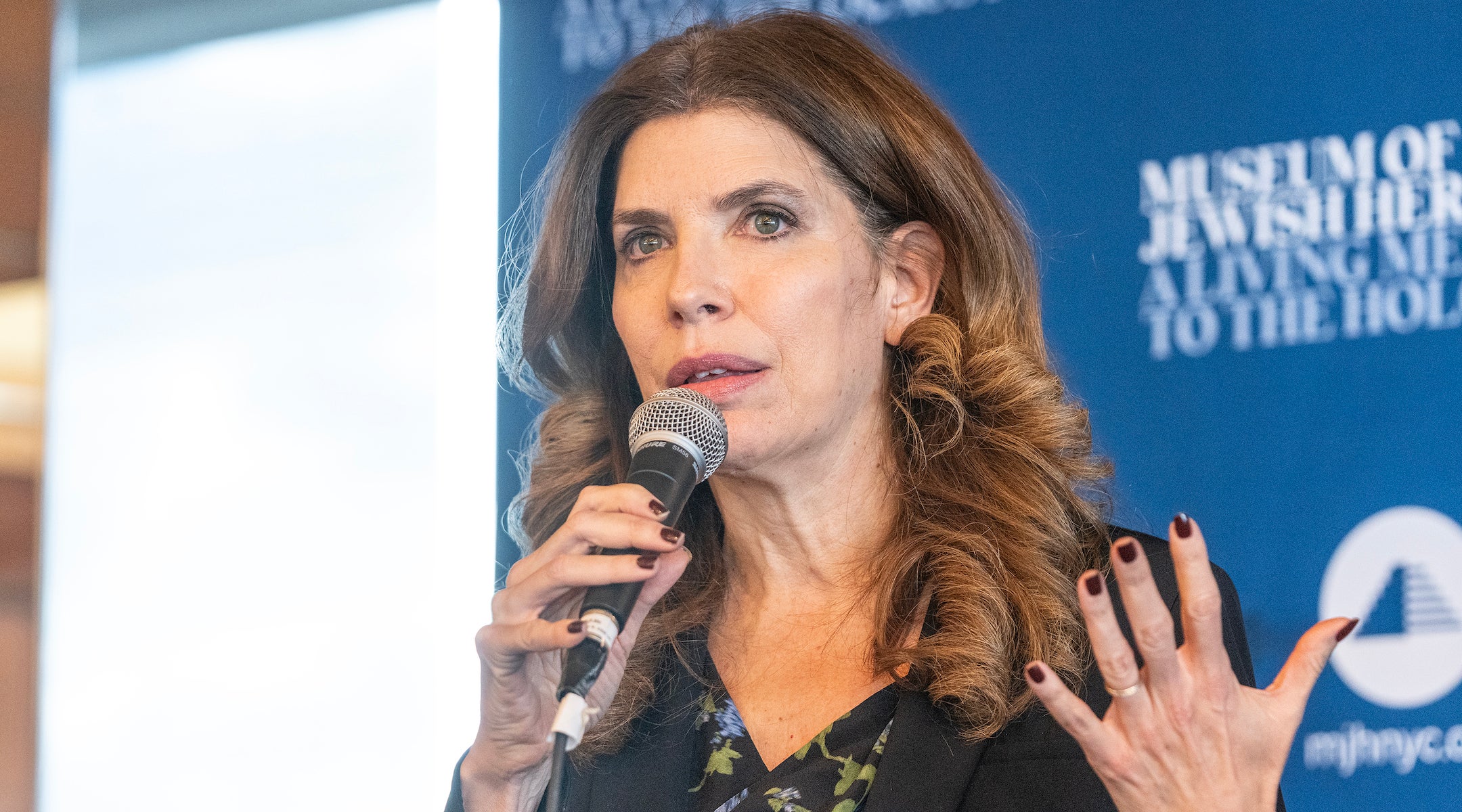 La modérée juive Julie Menin revendique la victoire à la présidence du conseil municipal