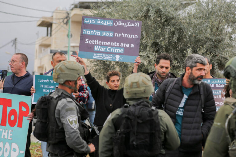 La réputation d'Israël est en chute libre. Un changement radical pourrait aider