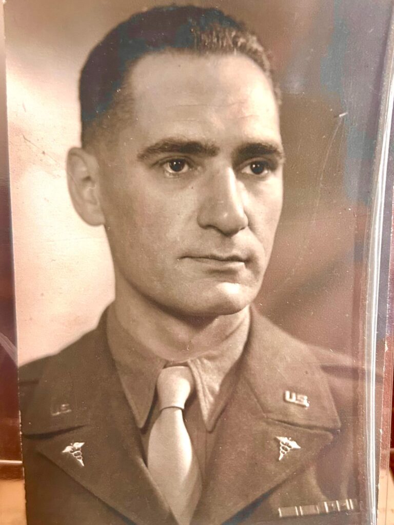 Le film « Nuremberg » parle-t-il du mauvais psychiatre juif ?