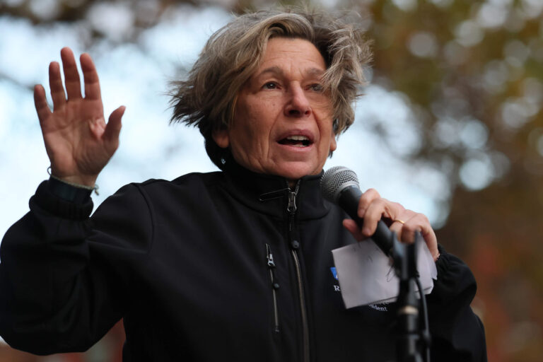 Les dirigeants juifs doivent travailler avec les éducateurs pour lutter contre l’antisémitisme – et non nous diaboliser