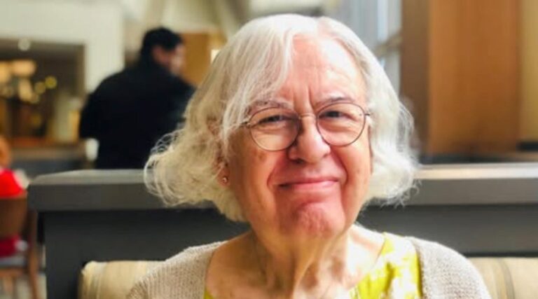 Carrie Soloway, l'inspiratrice du protagoniste trans juif pionnier de "Transparent", est décédée à 88 ans