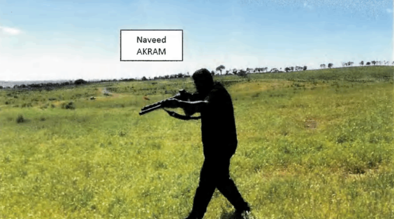 Les hommes armés de Bondi ont condamné les actions « sionistes » avant l'attaque et ont lancé des bombes qui n'ont pas explosé, selon la police