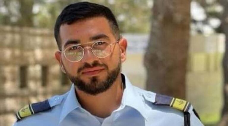 Les restes du dernier otage Ran Gvili sont sur le chemin du retour en Israël après avoir été localisés à Gaza