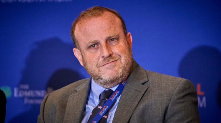 Jeremy Carl est le dernier candidat de Trump face à la résistance du Sénat en raison de ses propos antisémites