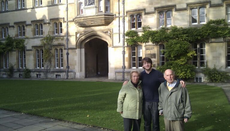 Ma grand-mère Eva Schloss a survécu à Auschwitz. Elle ne garderait pas le silence sur l’Amérique aujourd’hui.