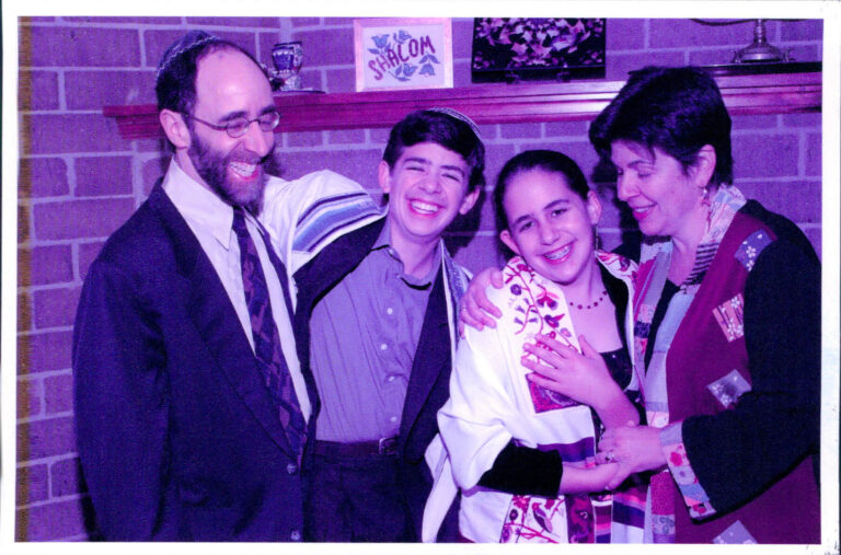 Pourquoi suis-je tellement meilleur pour chanter en hébreu qu’en anglais ?