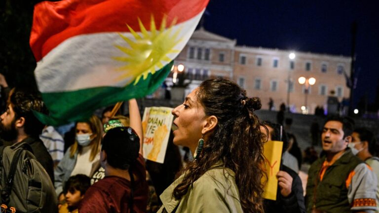 "Auschwitz" est un hymne de protestation iranien à succès, faisant partie d'un genre musical en rébellion contre l'antisémitisme officiel