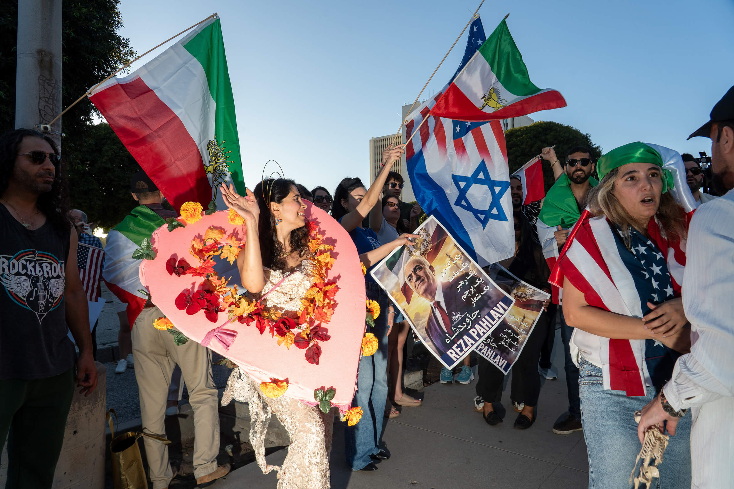 La gauche ne laissera pas les Iraniens être reconnaissants de la fin du règne de Khamenei