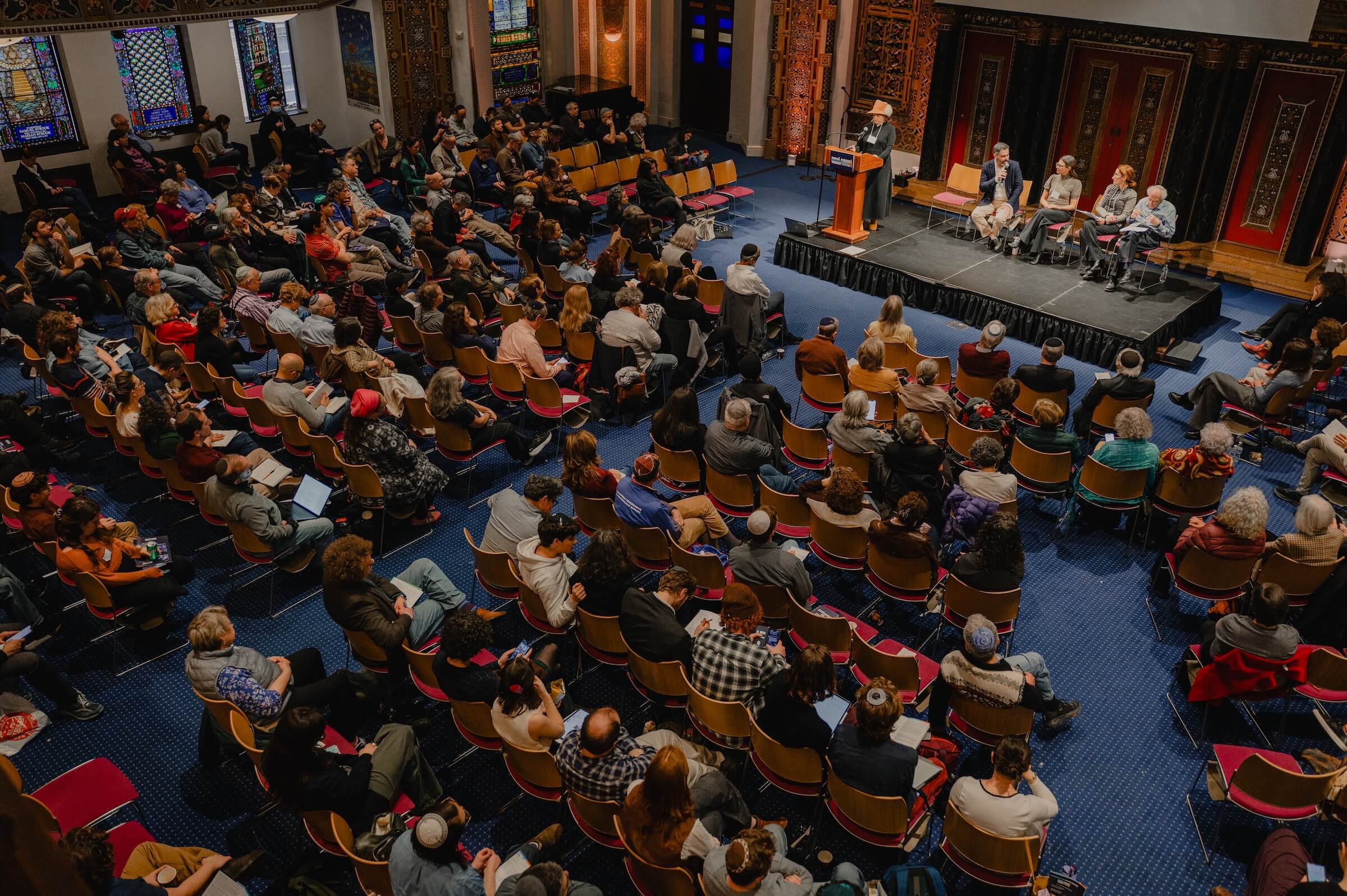 Lorsque les Juifs pratiquants se sont rassemblés pour défier l’orthodoxie israélienne, des joutes verbales et des débrayages ont suivi.