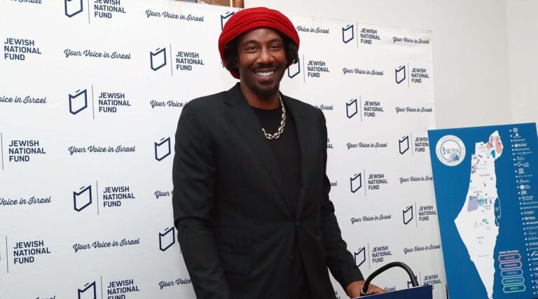 La légende juive du basket-ball Amar'e Stoudemire sera intronisée au Temple de la renommée du basket-ball
