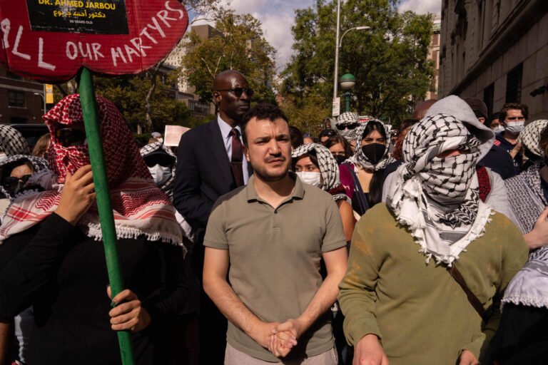 Le discours antisioniste de Mahmoud Khalil envers les Juifs plaide en faveur du scepticisme