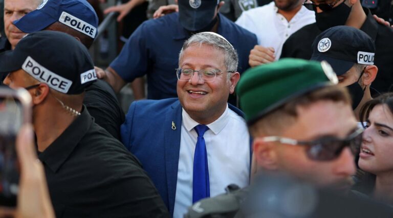 Itamar Ben-Gvir critiqué par Netanyahu pour sa vidéo narguant les militants détenus de la flottille