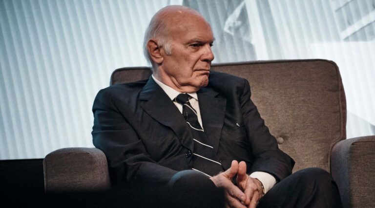 Le magnat juif de l'immobilier Steven Roth compare la rhétorique de Mamdani sur "taxer les riches" à "du fleuve à la mer"