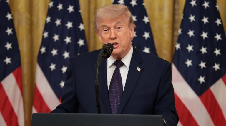 Dans l’accord Trump, l’Iran peut avoir des missiles balistiques et des milliards de dollars – mais doit renoncer aux armes nucléaires