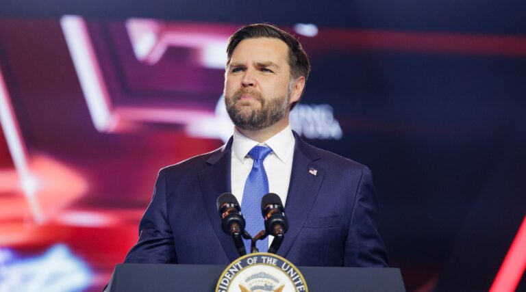 JD Vance : le cabinet israélien ne devrait pas critiquer le « seul allié puissant » qui reste dans le monde