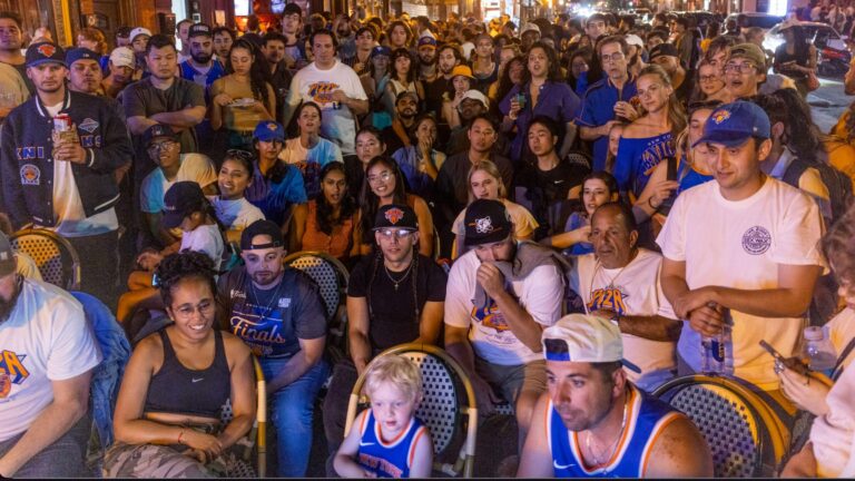 "Mon maire musulman, mon bagel juif" : le chant des Knicks capture l'âme de New York