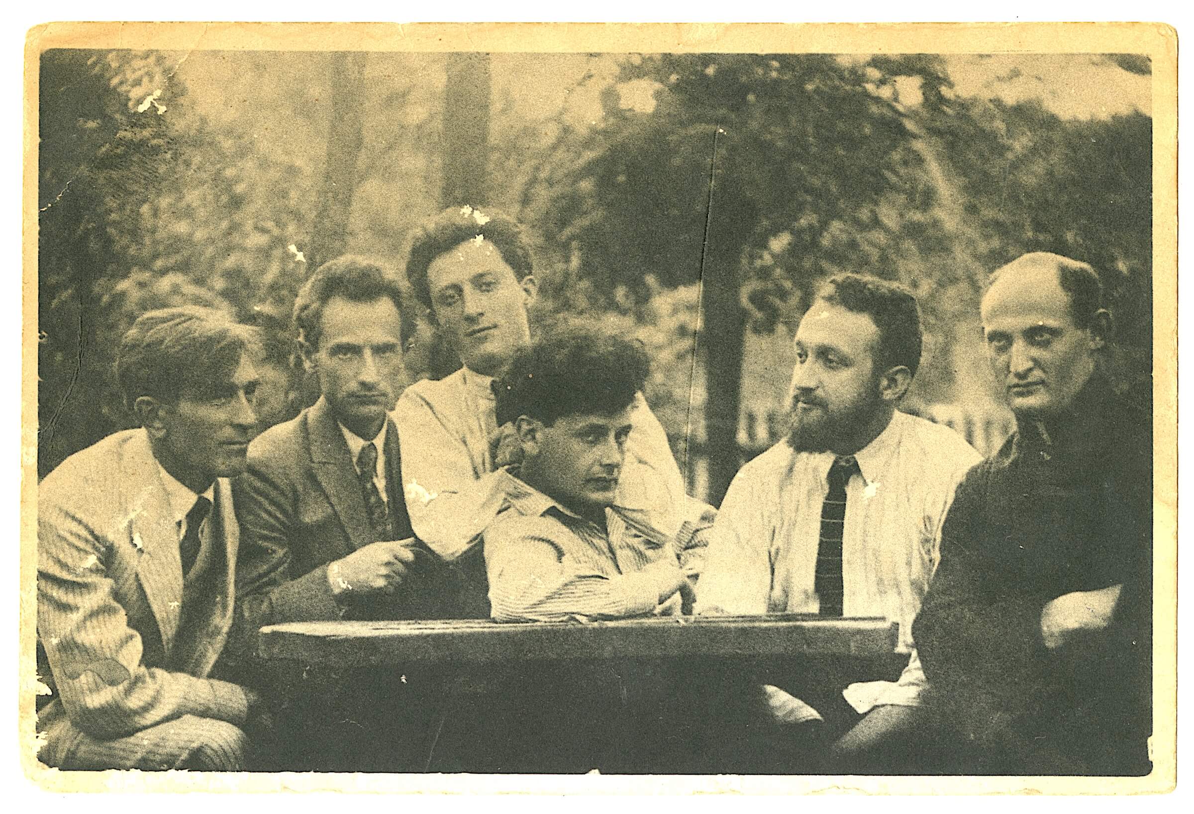 דער קאַמף צװישן טראַדיציע און רעװאָלוציע אין סאָװעטיש־ייִדישער קולטור La bataille entre tradition et révolution dans la culture soviéto-yiddish