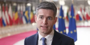 Le ministre des Affaires étrangères Sa&rsquo;ar ordonne aux diplomates néerlandais à Ramallah de remettre leurs lettres d&rsquo;accréditation.