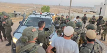 Des soldats de l&rsquo;IDF tirent sur une voiture ayant percuté un véhicule militaire en Judée