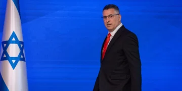 Sa&rsquo;ar réprimande le ministre iranien des Affaires étrangères pour ses commentaires sur les troubles en France