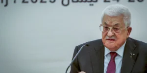 Abbas émet un décret pour reporter l&rsquo;élection palestinienne