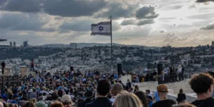Conférence Friends of Zion se termine après diffusion du 7 octobre, vue par plus de 250 millions, selon les organisateurs