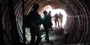 Les Forces de défense israéliennes démantèlent un tunnel terroriste traversant la ligne jaune de Gaza