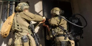 Forces israéliennes sous couverture arrêtent un suspect recherché pour terrorisme près de Jénine.