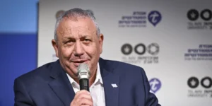 Eisenkot exclut de servir sous Netanyahou, même dans un accord de rotation