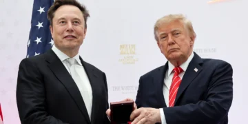 Musk cite l’approche sécuritaire d’Israël dans un appel à filtrer les immigrés