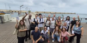 Des visiteurs chrétiens retracent le pèlerinage historique de Jaffa à Jérusalem
