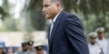 Le chef des élections israéliennes ordonne au Shin Bet d’enquêter sur l’influence étrangère dans le scrutin