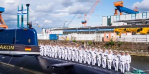 La marine israélienne doit-elle disposer de plus de six sous-marins ?